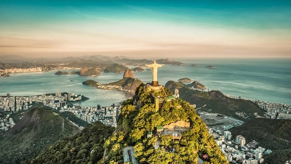 Brazil nổi tiếng với những cánh rừng nguyên sinh bạt ngàn